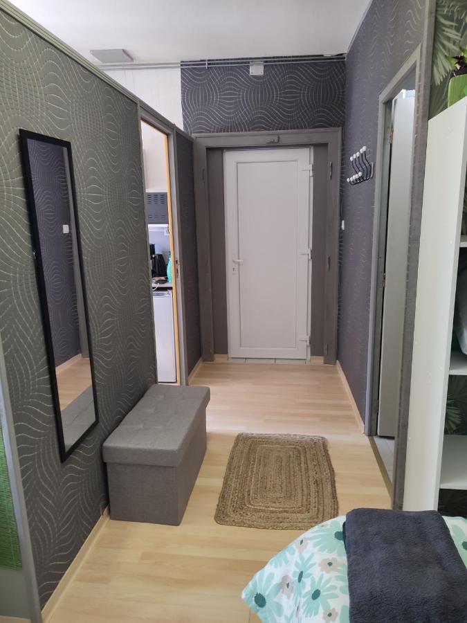 Studio Independant Acces Direct Autonome. Le Cateau-Cambresis Zewnętrze zdjęcie